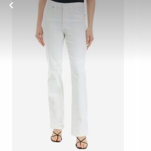 Crown & Ivy Wear‎ your Crown Flare white five pocket jeans Sz 12R